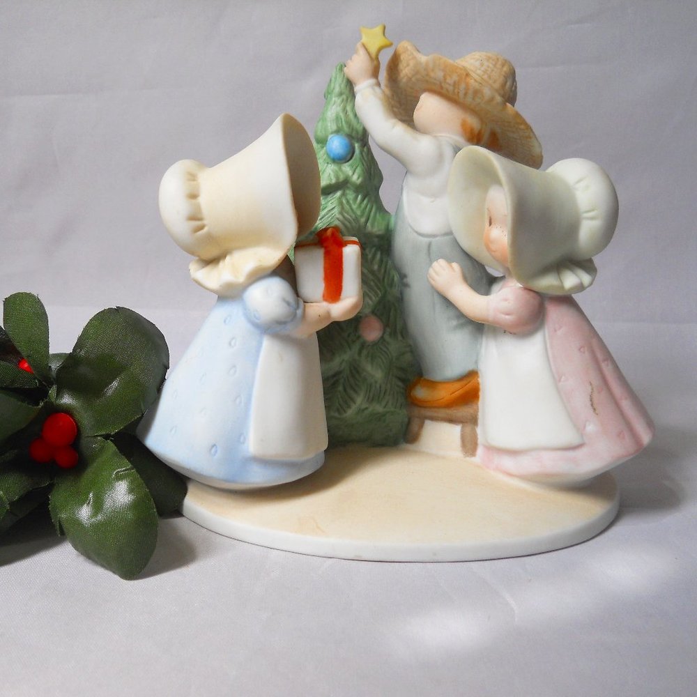 Homco Circle of Friends Figures, Christmas Star, 1988